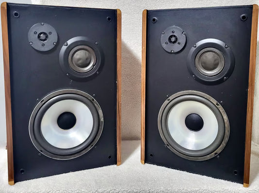 Norman Labs Model 331 Loudspeaker