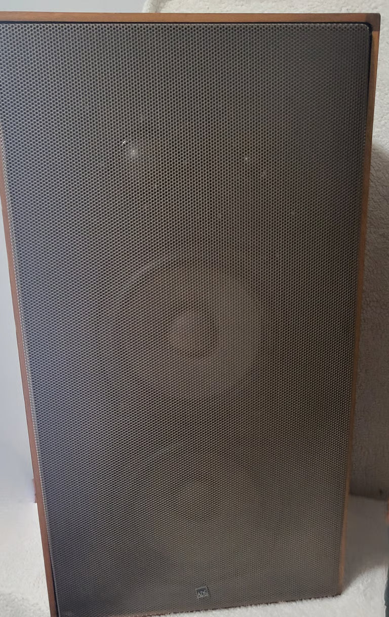 ADS L810 Loudspeaker 3-WAY ACOUSTIC SUSPENSION SPEAKER