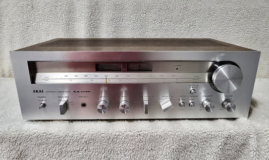 Akai AA-1135 Stereo Receiver